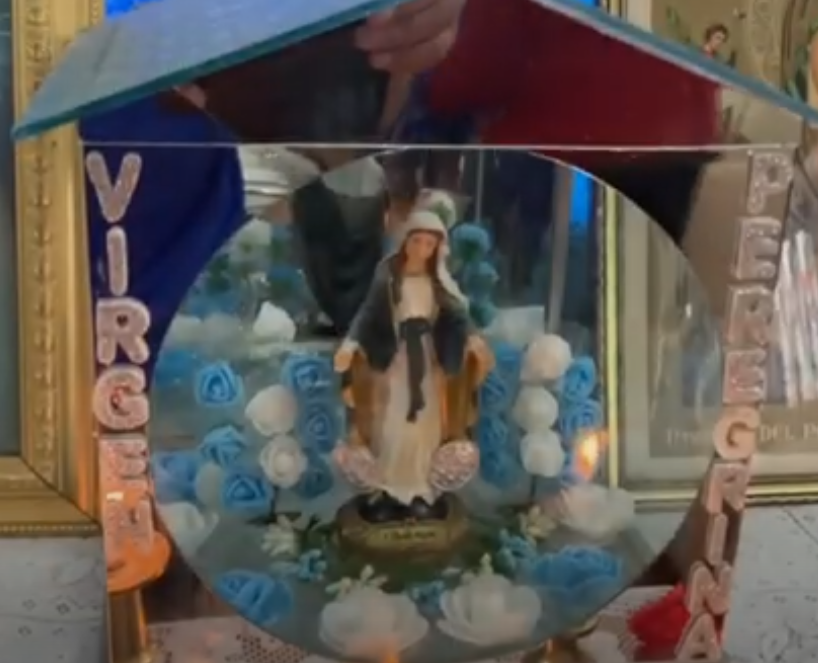 Milagrosa por amor ( La Virgen )